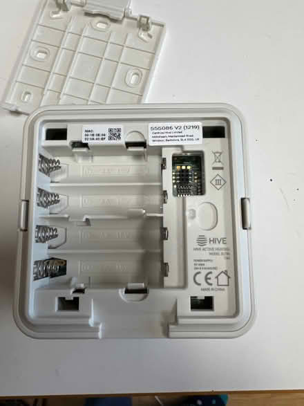Photo of free Hive thermostat and hub (HP1) #2