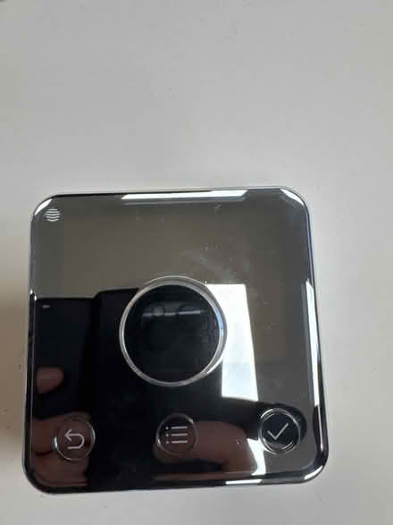 Photo of free Hive thermostat and hub (HP1) #1