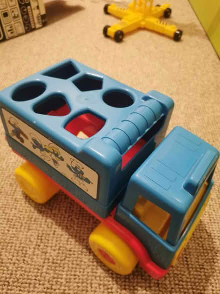 Photo of free Shape sorter (EN1) #1