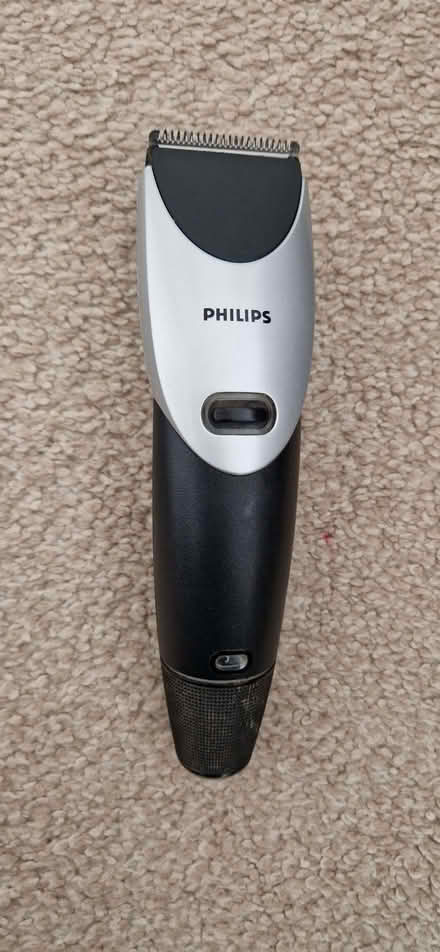 Photo of free Beard trimmer Phillips (Stretford M32) #1