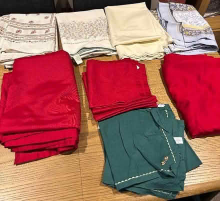 Photo of free Tablecloths x6 (and napkins) (Patcham BN1) #1