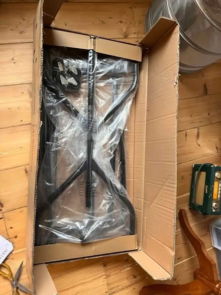 Photo of free Clothes rail, unused (Walthamstow E17) #2