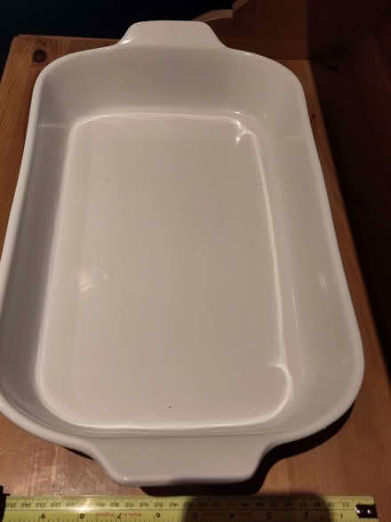 Photo of free White ceramic oven proof dish (Berkhamsted HP4) #2