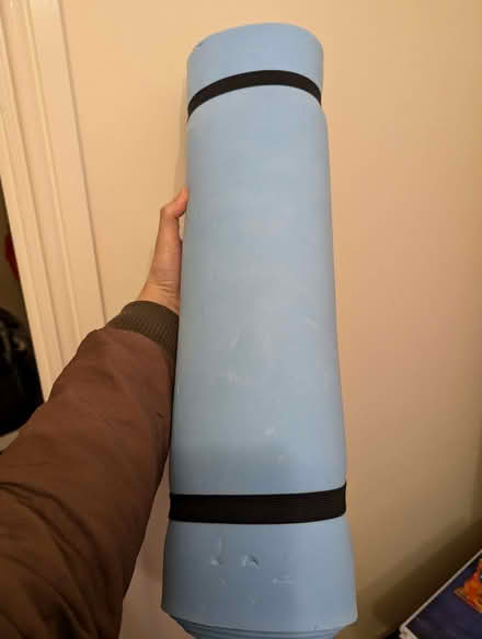 Photo of free New Yoga Mat (Laindon SS15) #2