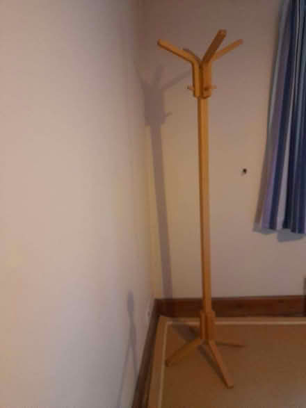 Photo of free Coat rack (Bricknells Meadow OX28) #1