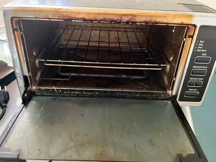 Photo of free Toaster oven - works (West San Jose) #2