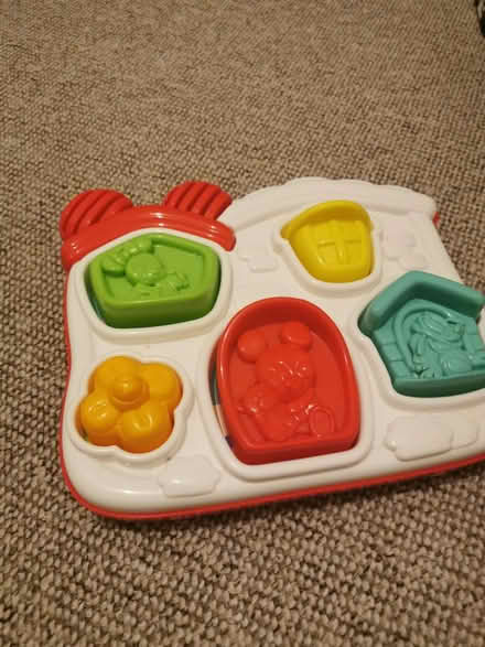 Photo of free Disney shape sorter (EN1) #1