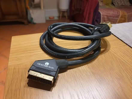 Photo of free Assorted computer/AV bits (Abingdon-on-Thames OX14) #2