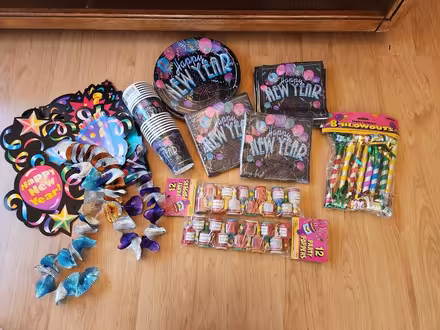 Photo of free New Year Party supplies (South SJ - Almaden) #2