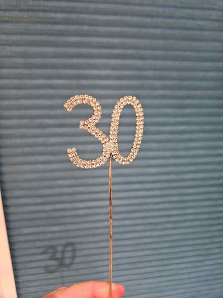 Photo of free Diamanté 30 cake topper (South End MK42) #1