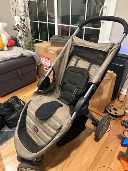 Photo of free Stroller (Annandale) #2