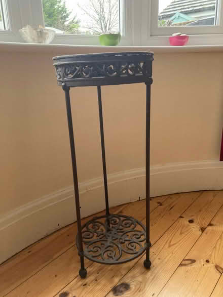 Photo of free Metal plant stand (Cutteslowe OX2) #1