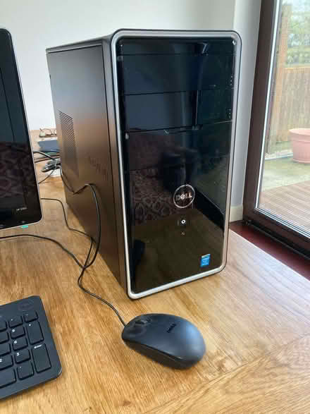 Photo of free Dell Computer (Windows 10 Removed) (Penwortham PR1) #3