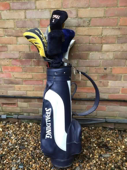 Photo of free Golf bag and clubs (Northchurch HP4) #1