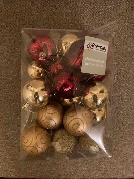 Photo of free Christmas decorations (Kingston Gate KT2) #1