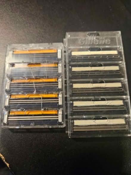 Photo of free Gilette razor blades & other brand (Bronx NY) #2