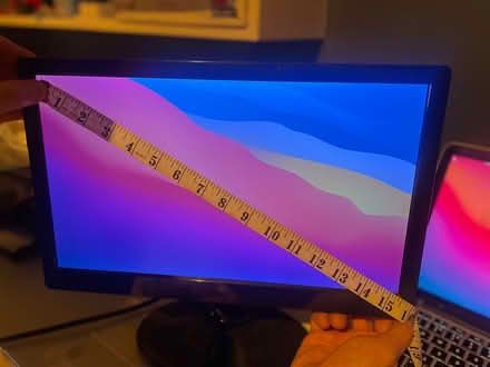 Photo of free 15 inch monitor (East Sheen) #1