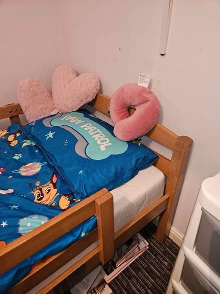 Photo of free Single bed and mattress. (Harbury CV33) #2