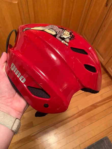 Photo of free Old ski helmet (The Glebe) #1