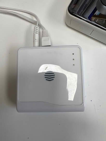 Photo of free Hive thermostat and hub (HP1) #3