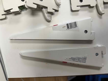 Photo of free Form Twinny twin slot shelf bracket (HP1) #2