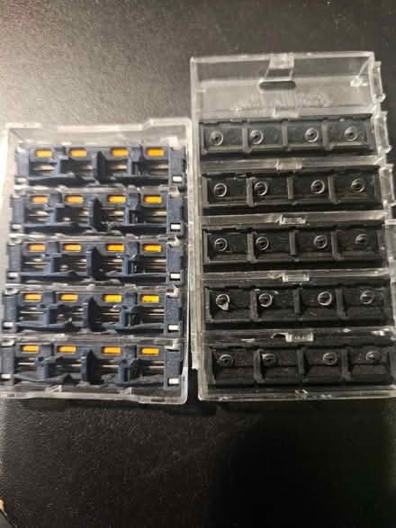 Photo of free Gilette razor blades & other brand (Bronx NY) #1