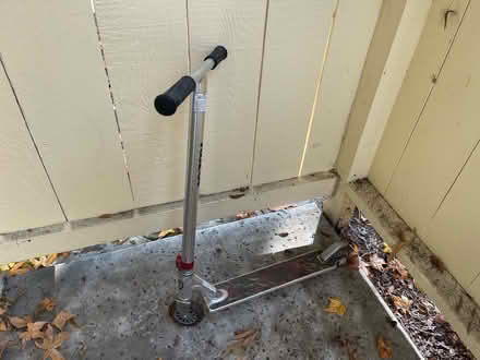 Photo of free Kids kick scooter (Sunnyvale (near CalTrain)) #2