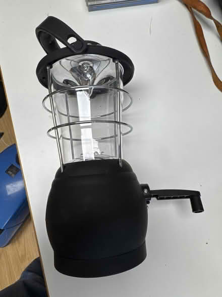 Photo of free Wind up lamp (HP1) #2