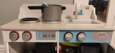 Photo of free Childrens play cooker set (Chorlton M21) #1