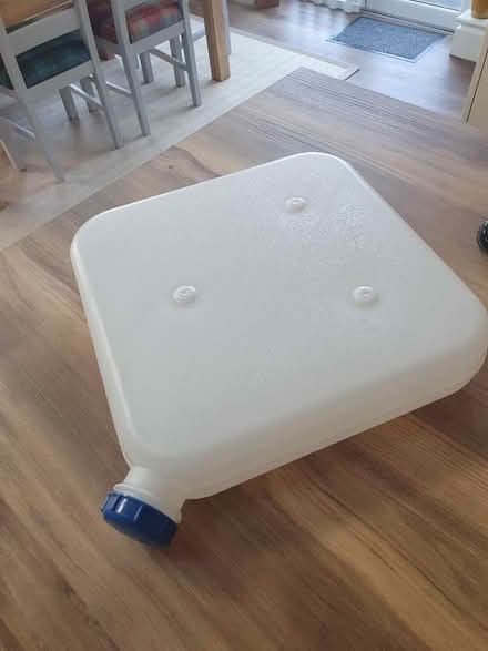 Photo of free 10 litre tank (Southport PR9) #2
