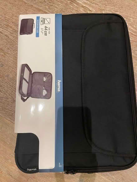 Photo of free Brandnew bag for laptop (City of Bristol BS16) #1