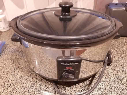 Photo of free Slow cooker (Chelsfield BR6 6EB) #1