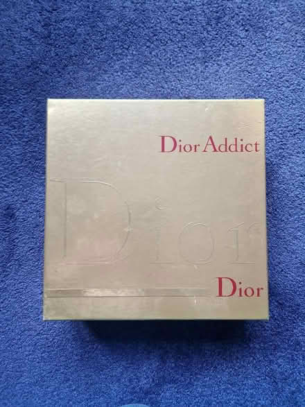 Photo of free Dior Addict perfume set (Loughton IG10) #1