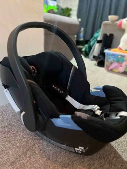 Photo of free Baby Car Seat 0-13 months (Cheltenham GL50) #3