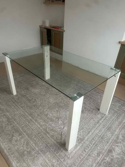 Photo of free Glass table (CR0) #1
