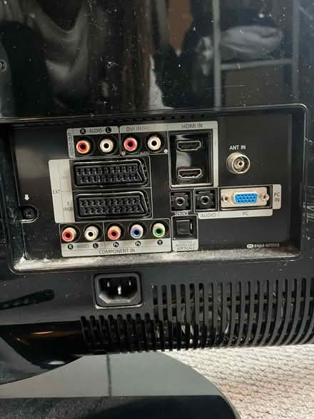 Photo of free Samsung TV (Leyton E15) #4