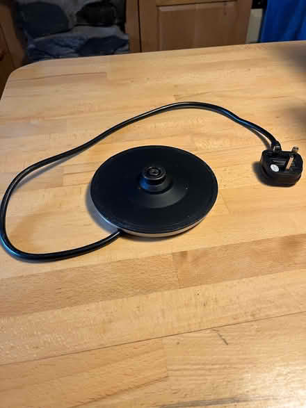 Photo of free Russell Hobbs kettle (Rhydycroesau SY10) #3