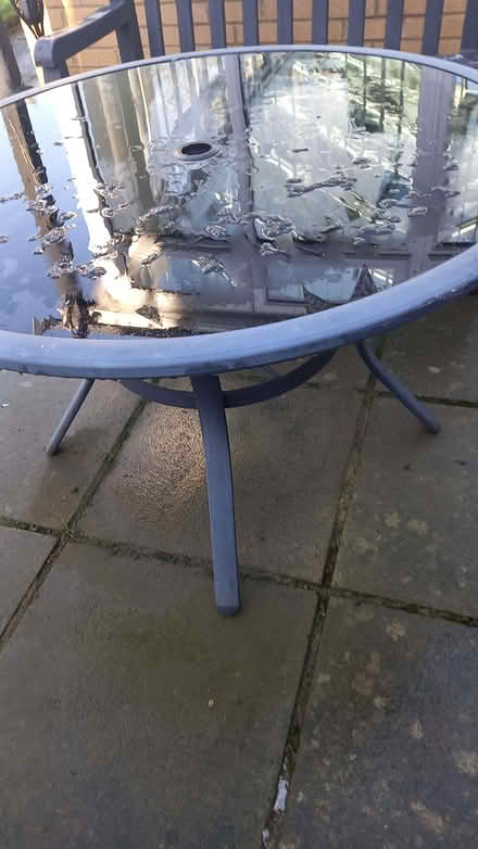 Photo of free Garden Table (Curbridge OX29) #1