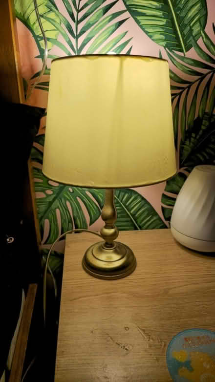 Photo of free Table lamp (Queens Park) #1