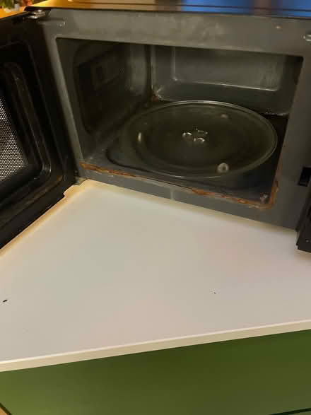 Photo of free Working microwave (AL1) #3