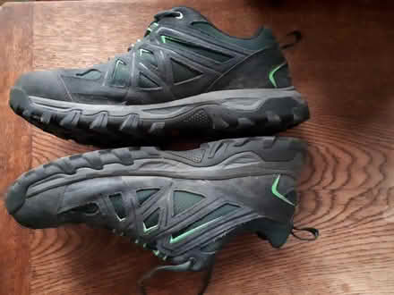 Photo of free Salomon 9.5 Shoes (Eastbourne) #2