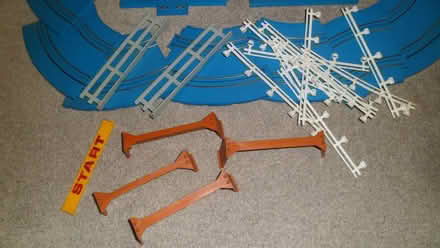 Photo of free Slot racing car set as photos CH2 (Upton CH2) #3