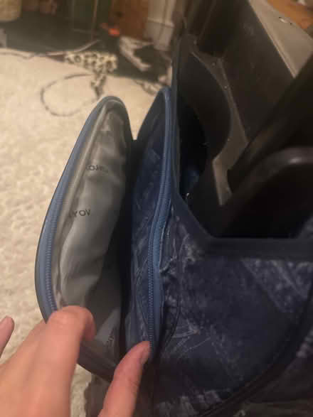 Photo of free Extendable cabin bag suitcase (N22) #4