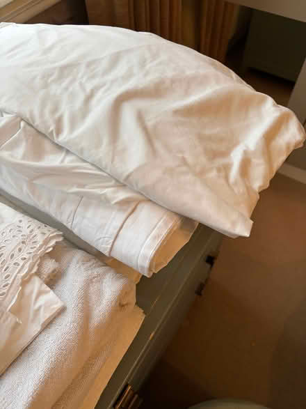 Photo of free Assorted bed linens (W6 Hammersmith) #4