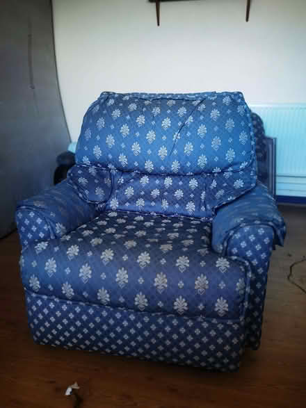 Photo of free arm chairs (Woodhouse LS6) #1