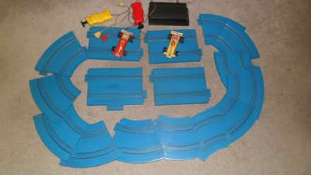Photo of free Slot racing car set as photos CH2 (Upton CH2) #1