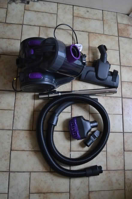 Photo of free Vacuum cleaner (Stevenage SG1) #1