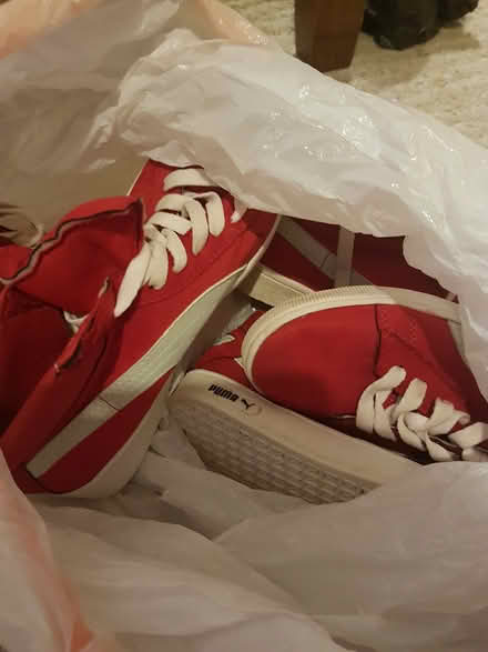 Photo of free Trainers (B33 kitts green) #1