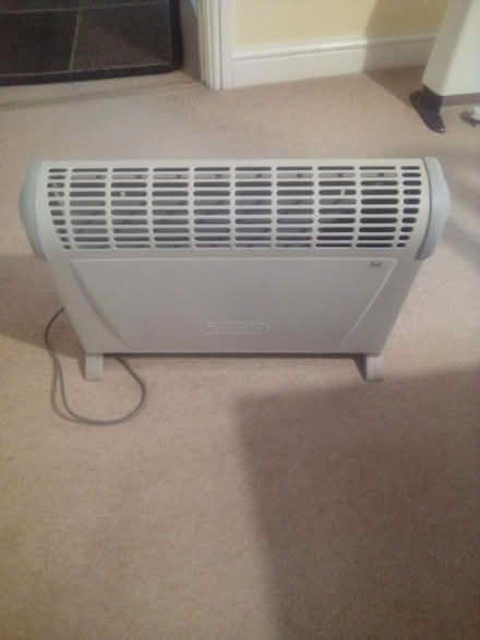 Photo of free De Longhi Convector Heater (Keynsham) (Bath & North East Somerset) #1