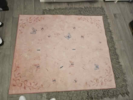 Photo of free Pink butterfly rug (Northfleet da11) #4